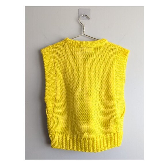 Vintage Knit Crop Vest - Picture 3 of 5